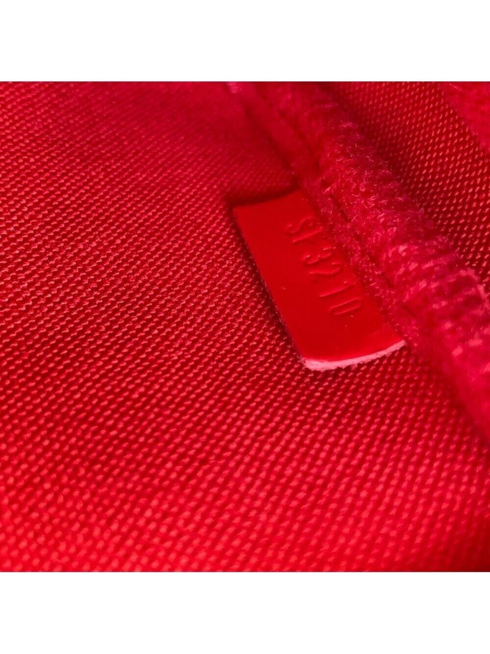 𝅺LOUIS Vuitton Christmas 2020 mini pochette access - Picture 13 of 13